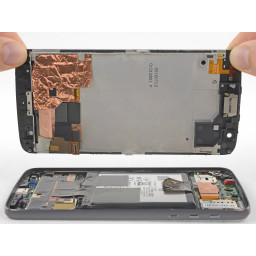Процедура открытия Motorola Moto Z Force Droid